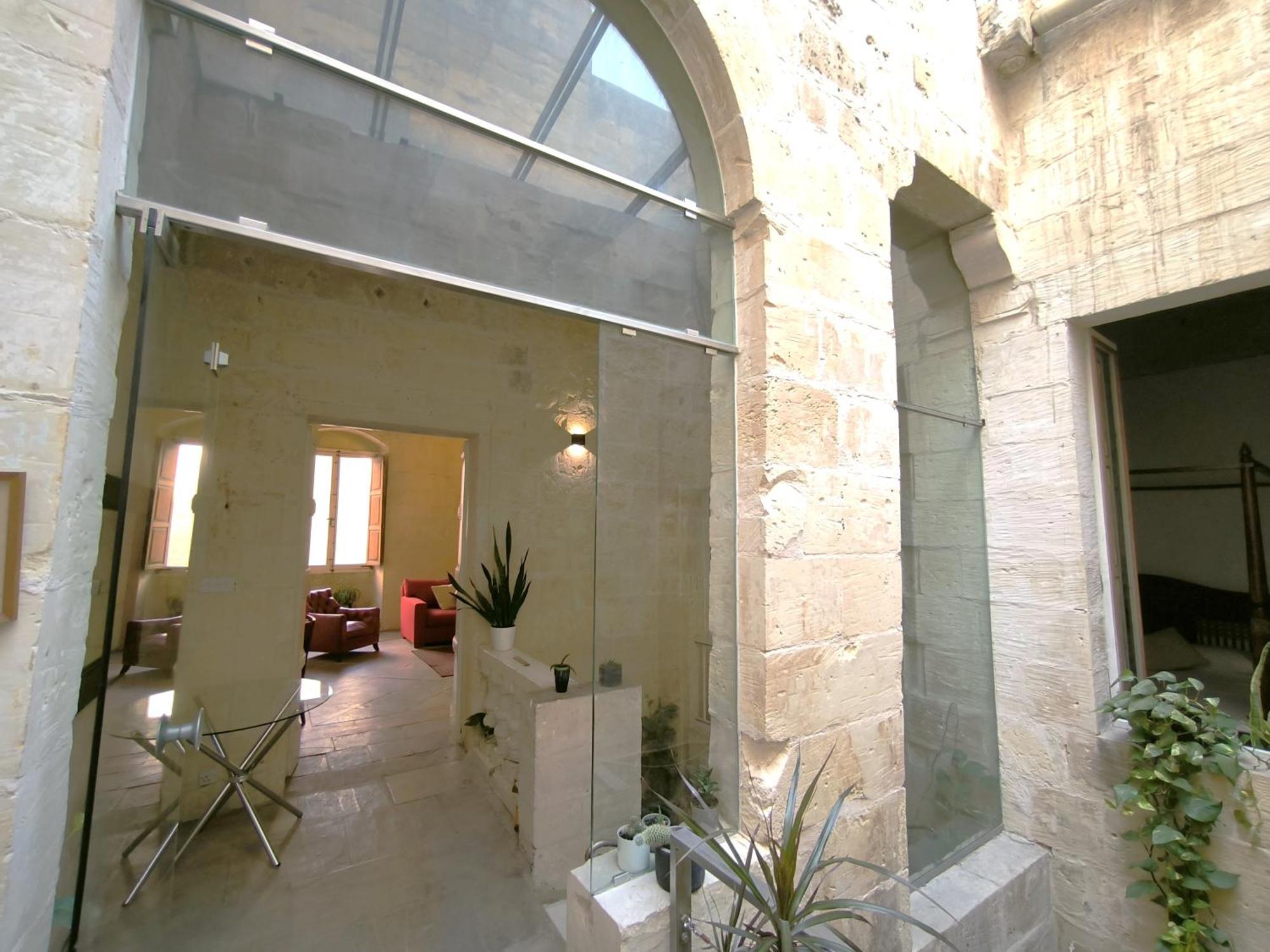 Stunning Valletta 3 Bedroom Town House 外观 照片